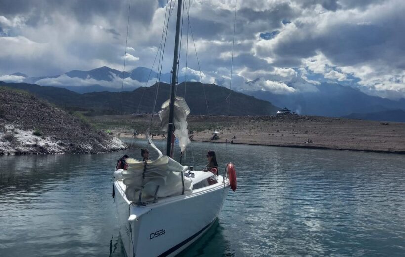 Paseo en Velero en Potrerillos Mendoza | Navegación, Wine & Gourmet